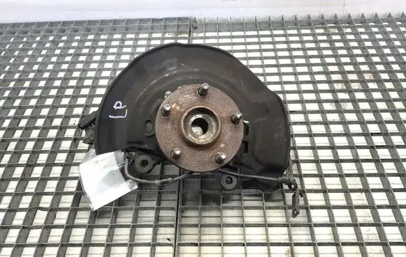 Toyota Auris E180 Front wheel hub spindle knuckle 