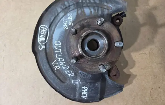 Mitsubishi Outlander Front wheel hub spindle knuckle A543