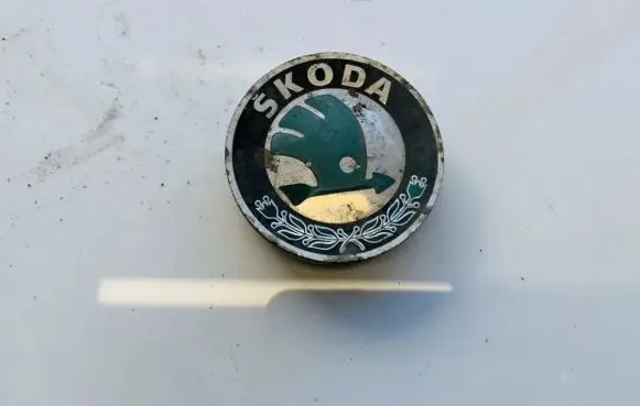 Skoda Fabia Mk1 (6Y) Original wheel cap 6y0601149