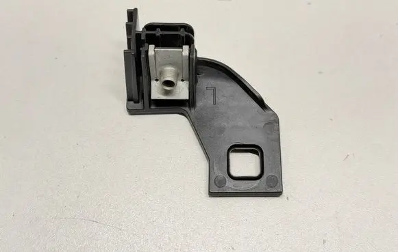 Audi A7 S7 4G Headlight/headlamp mounting bracket 4G8941453A