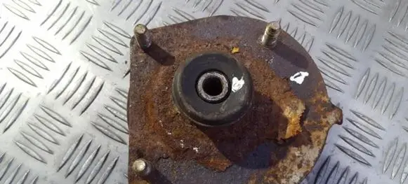 Mazda 323 F Coil spring mount 