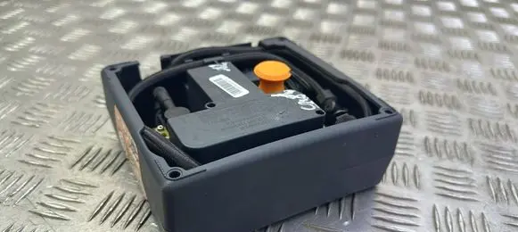 Land Rover Range Rover Evoque L538 Tire air pump compressor 5520403824