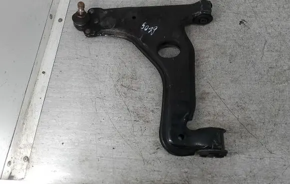 Opel Astra H Front control arm 