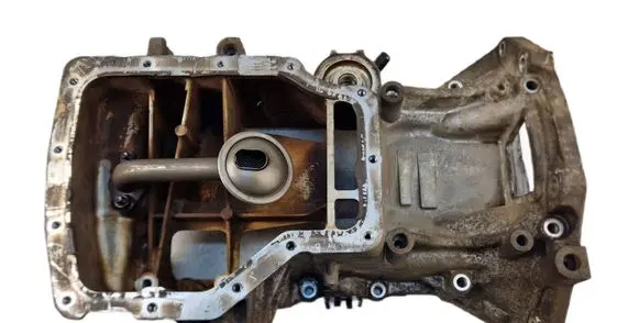 KIA Sportage Oil sump 211352B700