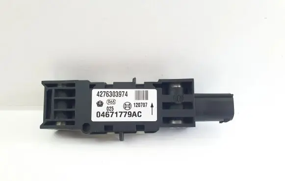 Chrysler 300 - 300C Airbag deployment crash/impact sensor 04671779AC 4276303974