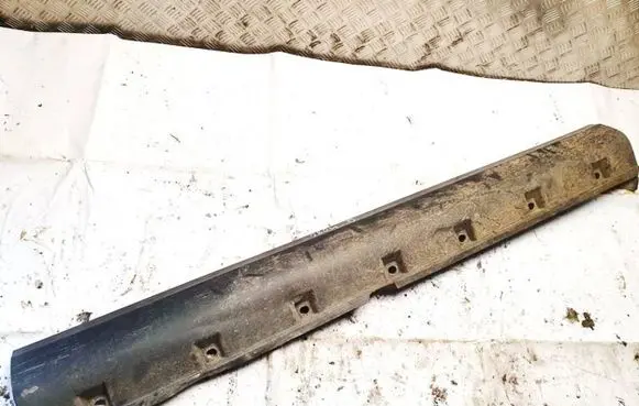Suzuki SX4 Sill 7723179j0r 77231-79j0r