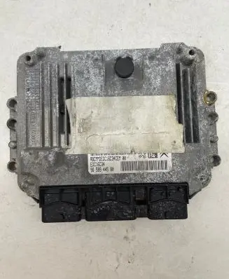 Citroen C4 I Engine control unit/module 130070