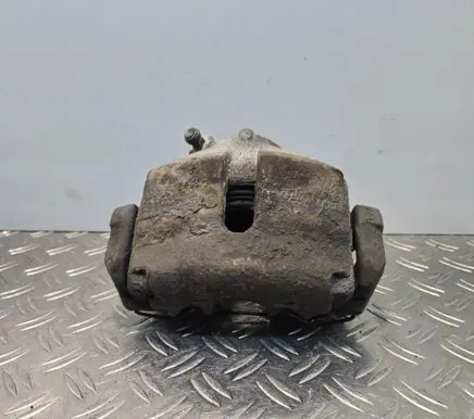 Volkswagen PASSAT B6 Front brake caliper