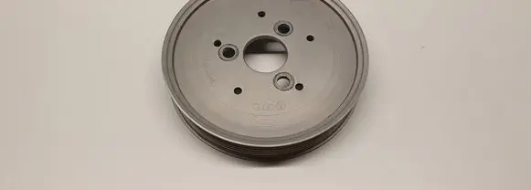 Audi A6 S6 C5 4B Power steering pump pulley 059145255