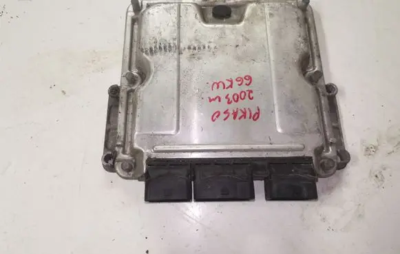 Citroen Xsara Picasso Engine control unit/module 0281011084 9647693180