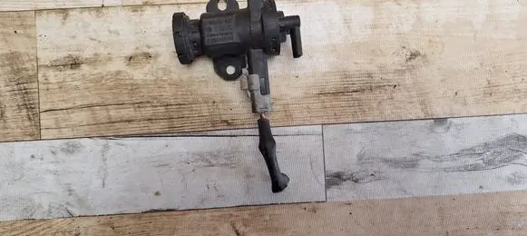 Peugeot 607 Turbo solenoid valve 9635704380 0928400414
