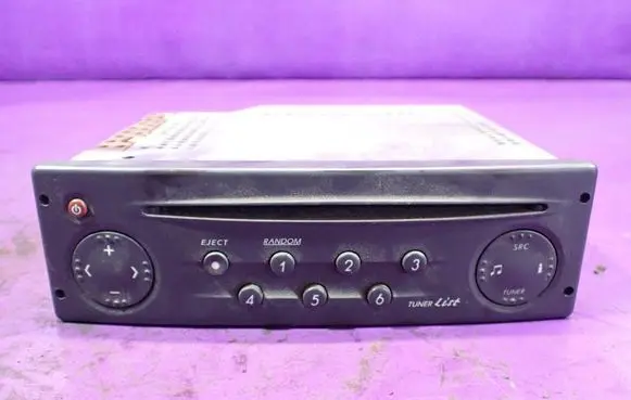 Renault Laguna II Radio/CD/DVD/GPS head unit 