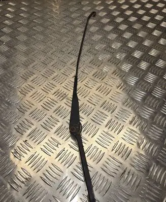 Opel Vivaro Front wiper blade arm 8000569710