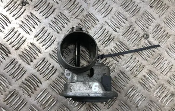 BMW X1 E84 Throttle valve 7804373