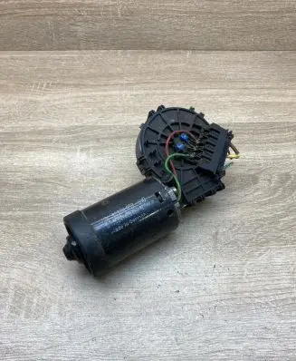Mercedes-Benz E W124 Wiper motor 03CG241420CDP