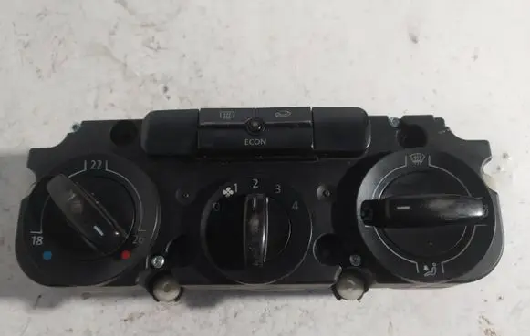 Volkswagen Caddy Climate control unit 1K0820047EF