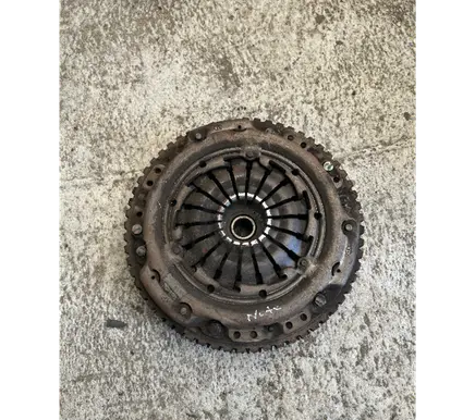 Nissan Note (E11) Clutch set kit 8200335084