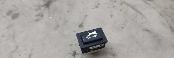 BMW 5 F10 F11 Tailgate opening switch 9200316 240611