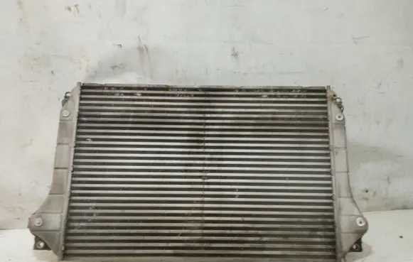Toyota Corolla Verso E121 Intercooler radiator 0R010 JD1271002220
