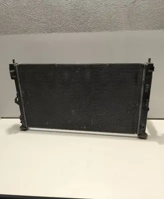 Chrysler Sebring (JS) Coolant radiator P1007064 879332K 16454