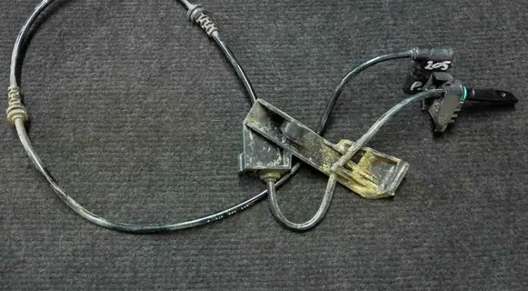 Mercedes-Benz C W205 ABS brake wheel speed sensor 