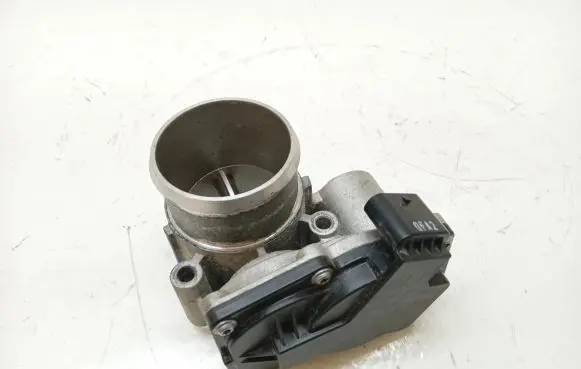 Hyundai i30 Throttle body valve 35150-08200