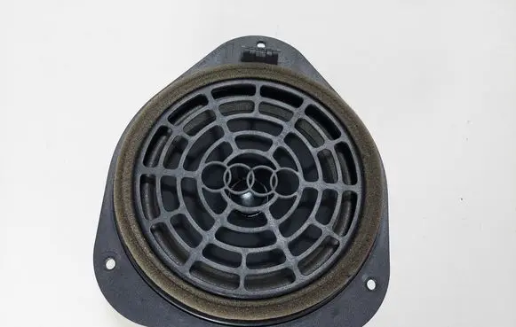 Audi A5 8T 8F Front door speaker 8T0035411A
