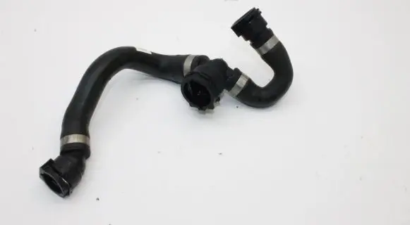 BMW 2 F22 F23 Engine coolant pipe/hose 8616531