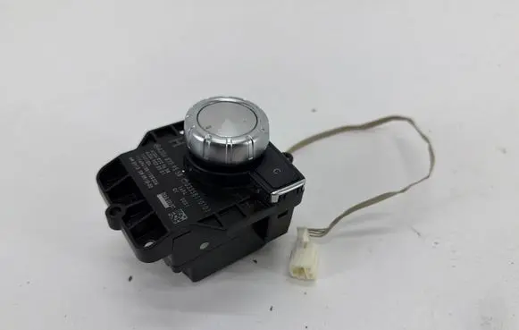 Mercedes-Benz C W204 Multifunctional control switch/knob A2048709558