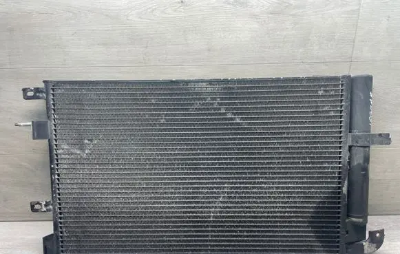 A/C cooling radiator (condenser)