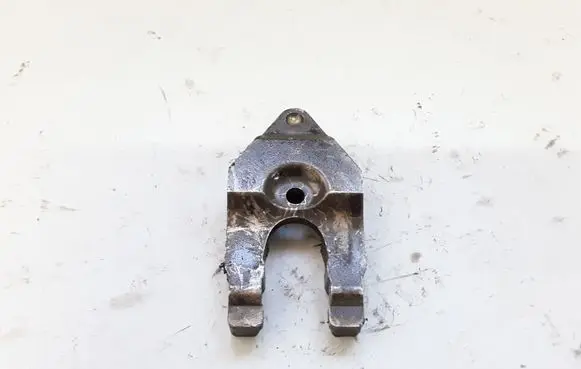 Nissan Navara D40 Fuel Injector clamp holder NOCODE