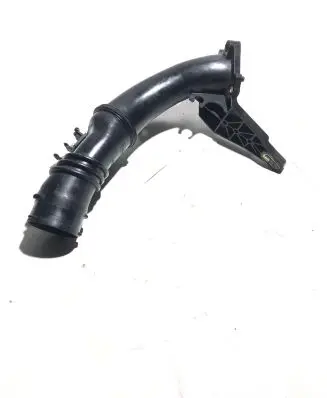 Volvo V40 Intercooler hose/pipe AV6Q9351BC
