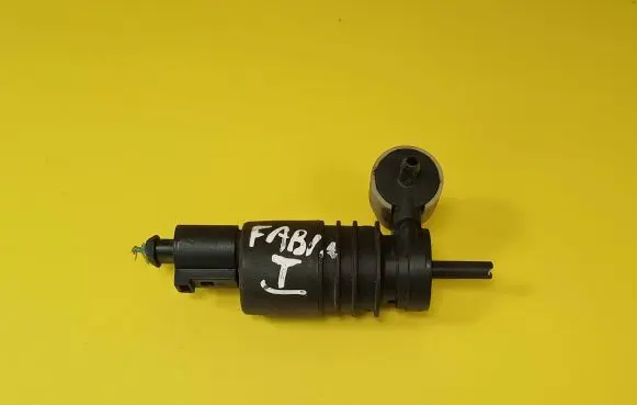 Skoda Fabia Mk1 (6Y) Windscreen/windshield washer pump 1J0973722