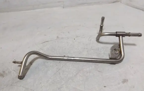 Volkswagen Tiguan Fuel line/pipe/hose 03L201360F