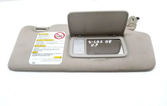 Subaru Legacy Sun visor