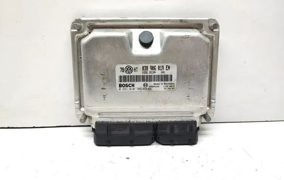 Volkswagen PASSAT B5.5 Engine control unit/module 038906019EN 028101705