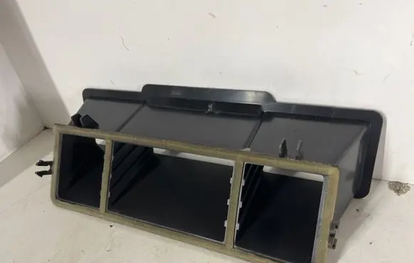 Cabin air duct channel