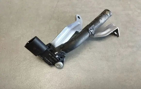 Audi A5 Sportback 8TA Exhaust gas pressure sensor 04L906051C