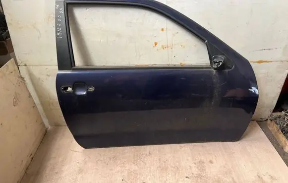 Door (2 Door Coupe)