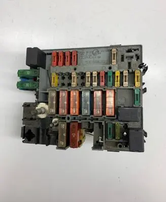 Peugeot 206 Fuse box set 9628024480