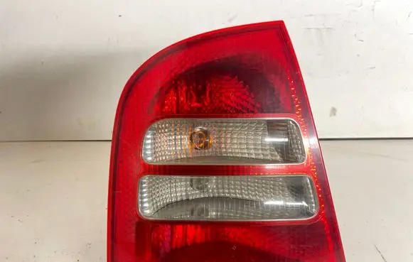Rear/tail lights