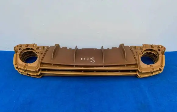 Audi R8 4S Rear bumper lower part trim 4S0807521