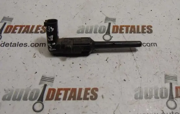 Mercedes-Benz E W211 Coolant level sensor A2205450024