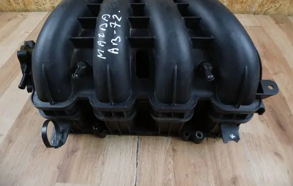 Mazda CX-5 Intake manifold PE0113100