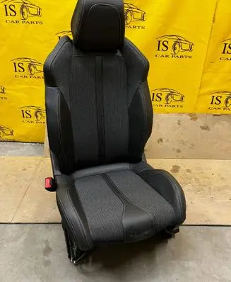 Peugeot 5008 II Front driver seat 