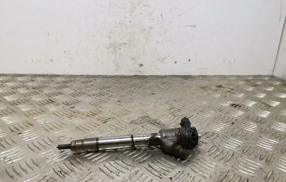 KIA Sportage Fuel injector 338002A610 6451054432128