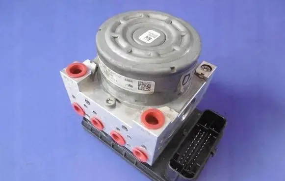 Ford Fiesta ABS Pump D1B1-2C405-AC 10091501053 10022002164