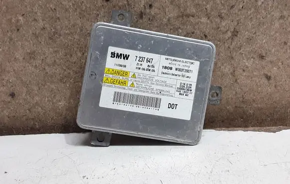 BMW 3 E90 E91 Headlight ballast module Xenon 7237647