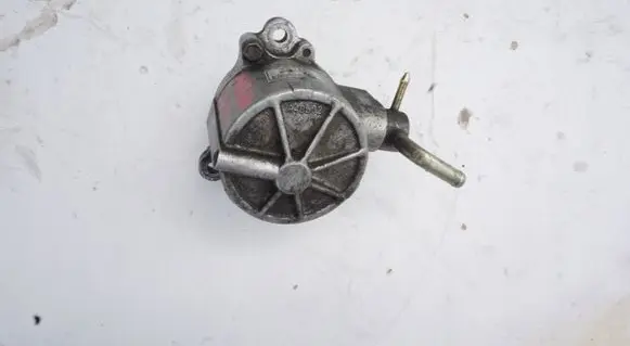 Mazda 626 Vacuum pump