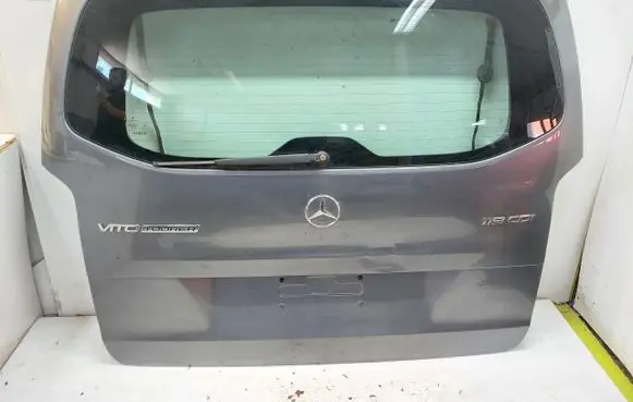 Mercedes-Benz Vito Viano W447 Headlining MER